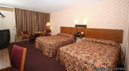 Americas Best Value Inn Уайтевилл Экстерьер фото